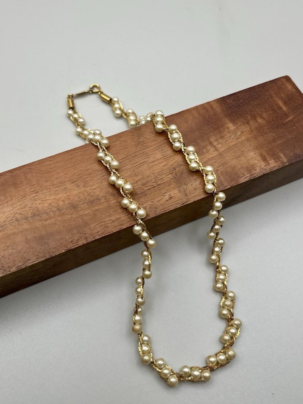 VTG 80s Napier Faux Pearl Braided Gold Tone Chain Necklace Bridal Wedding Regal